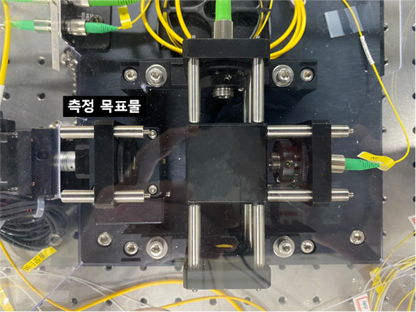 기계, 전자제품, 전자 공학, 회로이(가) 표시된 사진AI 생성 콘텐츠는 정확하지 않을 수 있습니다.